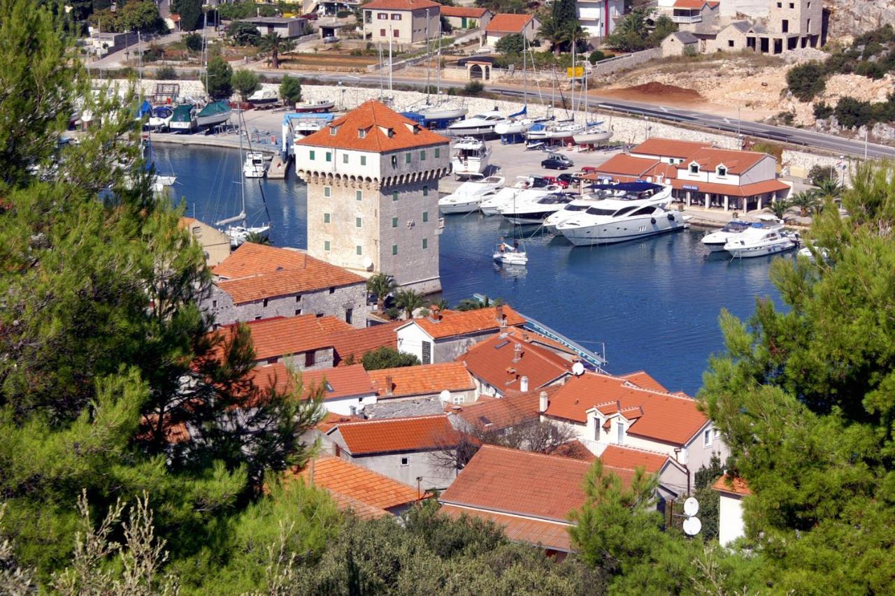 Twin Room Marina 5953A Exterior photo